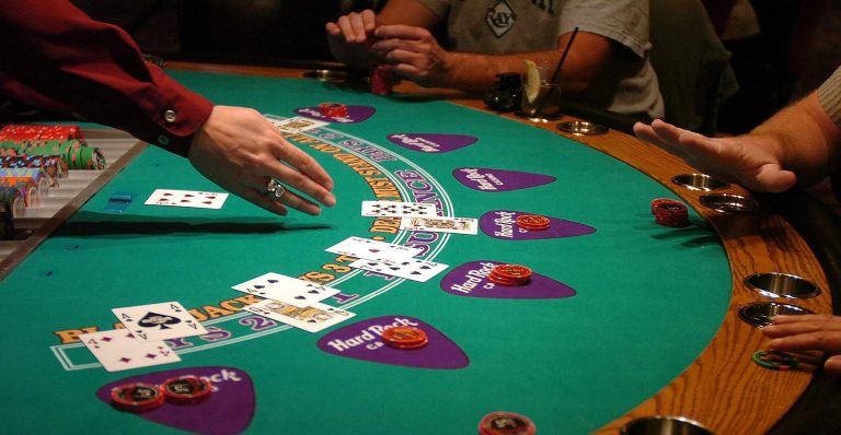 Tout savoir sur le blackjack en ligne