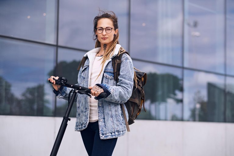 Tout savoir sur les équipements obligatoires à trottinette électrique