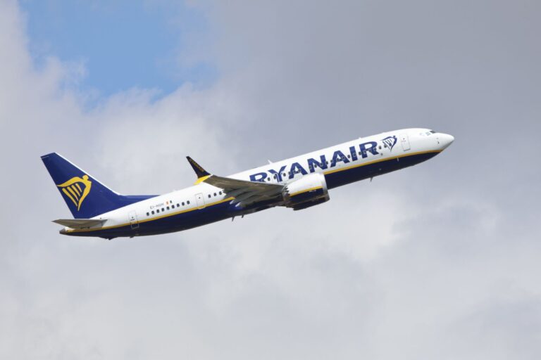 Ryanair : Vols Pas Chers et Réservation 2025